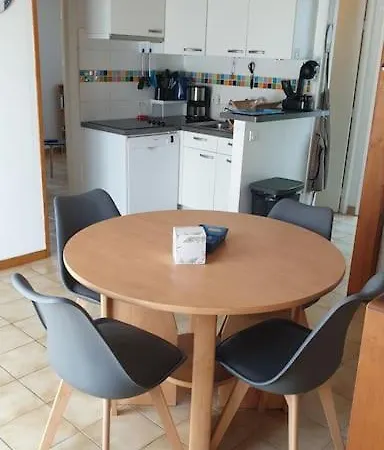 Maison De A Louer A 200m De La !