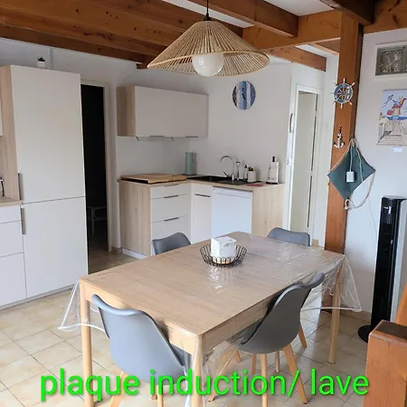 Semesterbostad Maison De Hameau De La Grande Baie A 200m De La ! Dolus d'Oléron